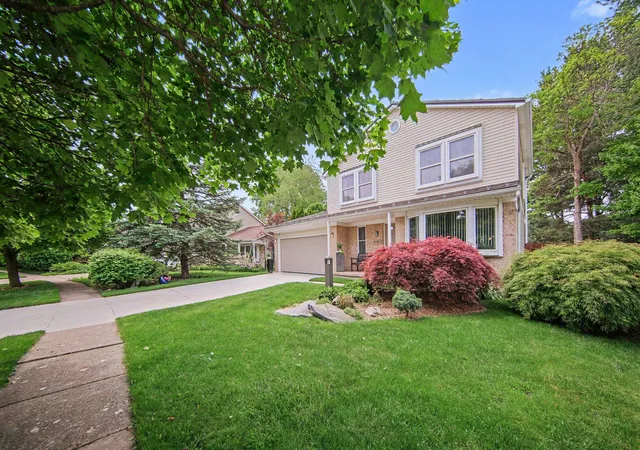 Photo 2 of Single family home for sale at 7949 Faircrest Dr, Ypsilanti, MI 48197 | MLS# 81026046885 | Listing updated on 2026-09-10