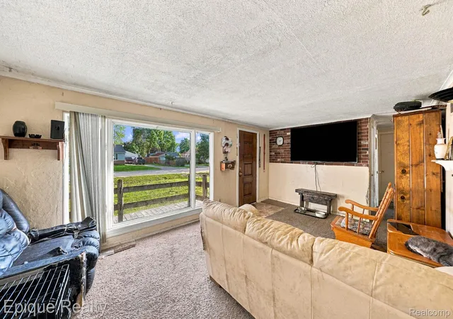 Photo 4 of Single family home for sale at 4033 Risedorph St, Burton, MI 48509 | MLS# 20261071077 | Listing updated on 2026-09-12