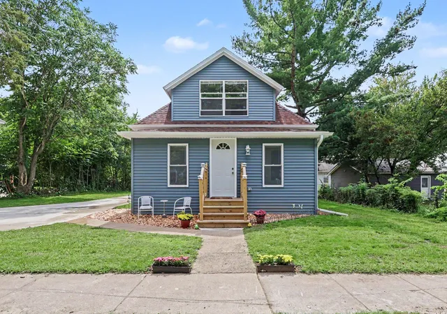 Photo 3 of Single family home for sale at 203 Roseneath Ave, Battle Creek, MI 49037 | MLS# 66026046886 | Listing updated on 2026-09-04