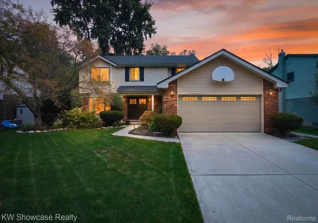 Photo 1 of Single family home for sale at 8254 Sandpiper St, Canton, MI 48187 | MLS# 20261071092 | Listing updated on 2026-09-15