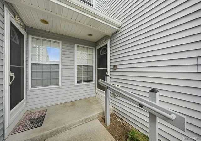 Photo 3 of Condo for sale at 37810 Jefferson Ave, Harrison Township, MI 48045 | MLS# 20261071109 | Listing updated on 2026-09-12