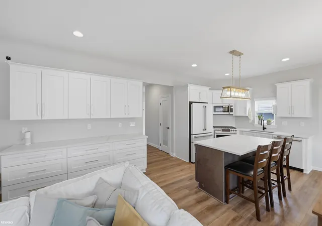 Photo 3 of Single family home for sale at 27615 Maryjane Ln, New Baltimore, MI 48047 | MLS# 58050220721 | Listing updated on 2026-09-03