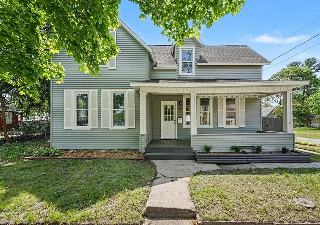 Photo 1 of Single family home for sale at 2269 Denmark St, Muskegon, MI 49441 | MLS# 65026046912 | Listing updated on 2026-09-09