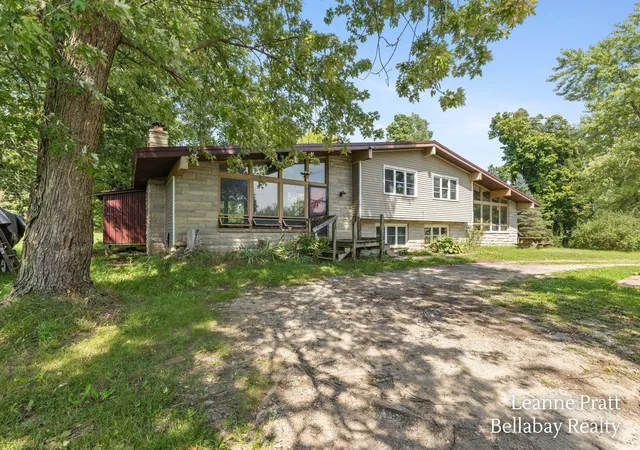 Photo 1 of Sale Pending at 6240 S M 66 Hwy, Nashville, MI 49073 | MLS# 65026046915 | Listing updated on 2026-09-12
