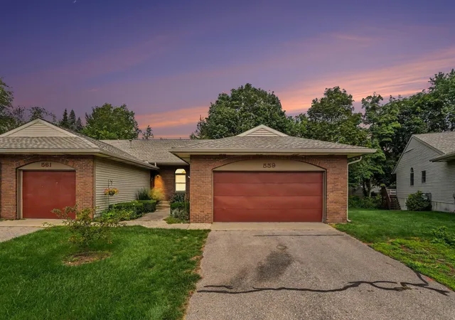 Photo 2 of Condo for sale at 559 Spring Ln, Holland, MI 49423 | MLS# 71026046916 | Listing updated on 2026-09-10