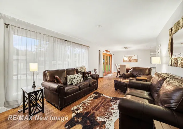 Photo 3 of Single family home for sale at 2221 Lambros Dr, Midland, MI 48642 | MLS# 61050220725 | Listing updated on 2026-09-03