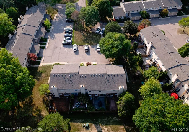 Photo 40 of Condo for sale at 1520 Brentwood Dr, Troy, MI 48098 | MLS# 20261071131 | Listing updated on 2026-09-12