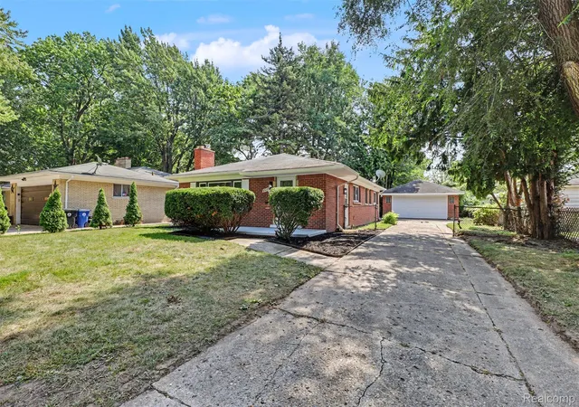 Photo 3 of Single family home for sale at 25175 W Chicago St, Redford, MI 48239 | MLS# 20261071139 | Listing updated on 2026-09-04