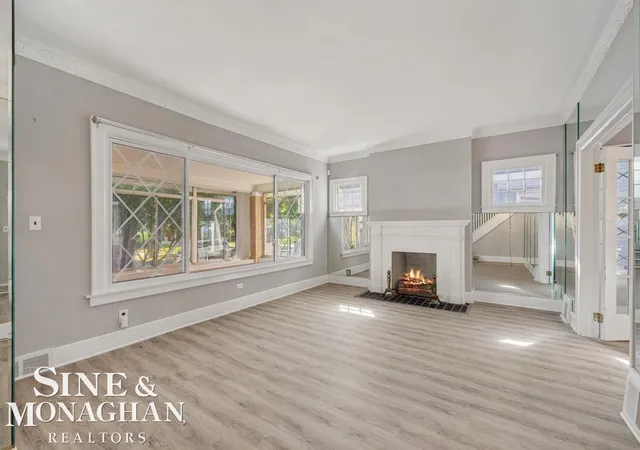 Photo 4 of Single family home for sale at 577 Chalmers St, Detroit, MI 48215 | MLS# 58050220734 | Listing updated on 2026-09-03