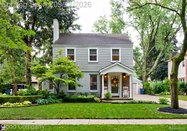Photo 1 of Single family home for sale at 203 Aqua Ct, Royal Oak, MI 48073 | MLS# 20261071146 | Listing updated on 2026-09-14
