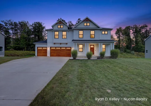Photo 2 of Single family home for sale at 11544 Sessions Woods Dr W, Grand Rapids, MI 49534 | MLS# 65026046927 | Listing updated on 2026-09-14