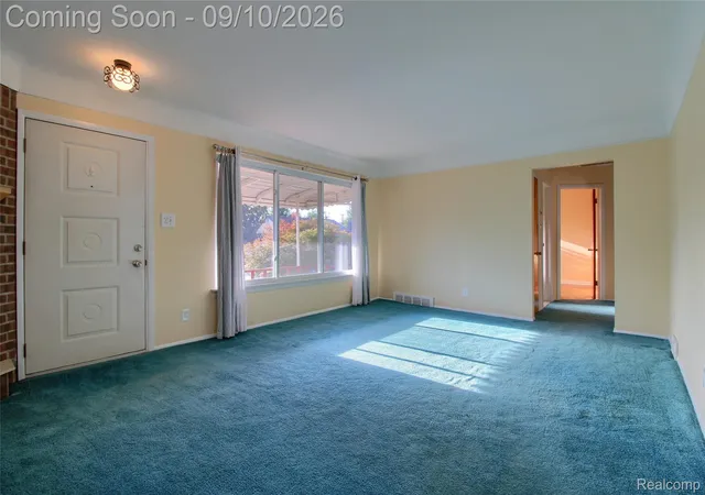Photo 4 of Single family home for sale at 2881 Maxwell St, Trenton, MI 48183 | MLS# 20261071161 | Listing updated on 2026-09-10