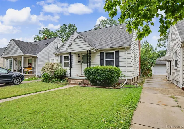 Photo 2 of Single family home for sale at 3806 Williams St, Dearborn, MI 48124 | MLS# 20261071164 | Listing updated on 2026-09-15