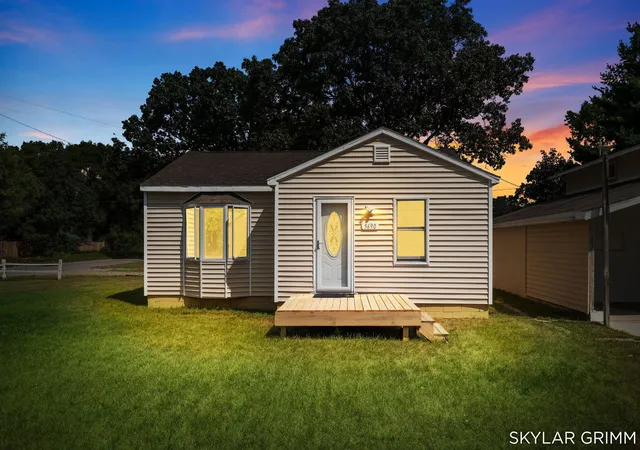 Photo 3 of Single family home for sale at 5690 Olsen Ave, Muskegon, MI 49442 | MLS# 71026046939 | Listing updated on 2026-09-10