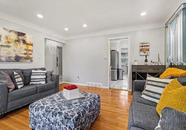 Photo 4 of Single family home for sale at 14051 Cloverdale St, Oak Park, MI 48237 | MLS# 81026046942 | Listing updated on 2026-09-07