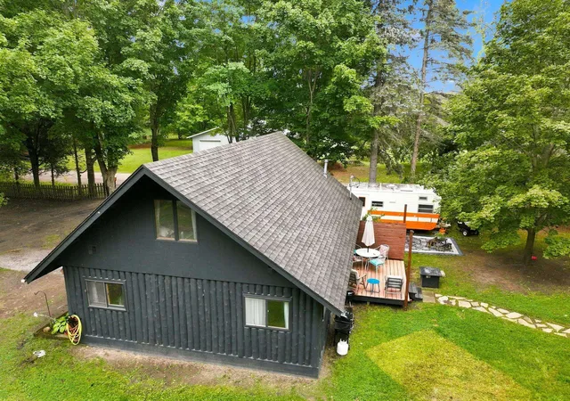 Photo 4 of Single family home for sale at 109 E South St, Springville Township Wexford, MI 49668 | MLS# 78080073211 | Listing updated on 2026-09-06