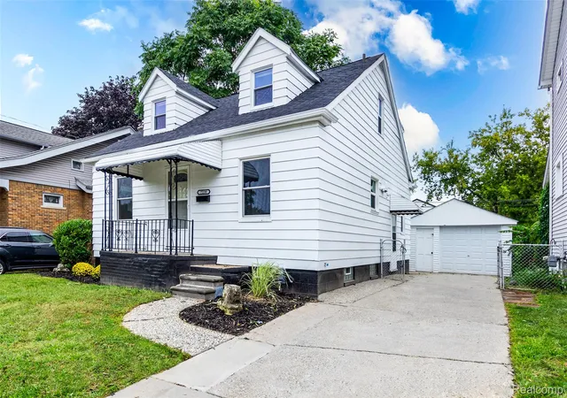 Photo 2 of Single family home for sale at 7239 Gronow, Center Line, MI 48015 | MLS# 20261071173 | Listing updated on 2026-09-11