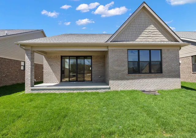 Photo 3 of Single family home for sale at 5872 Willow Grv Dr, Troy, MI 48085 | MLS# 58050220749 | Listing updated on 2026-09-09