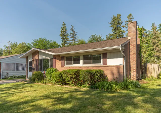 Single family home for sale at 622 Rosemont Ave, Saline, MI 48176 | MLS# 81026046960