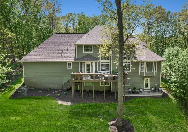 Photo 1 of Sale Pending at 7023 Ne Dunloe Ct, Belmont, MI 49306 | MLS# 65026046962 | Listing updated on 2026-09-11