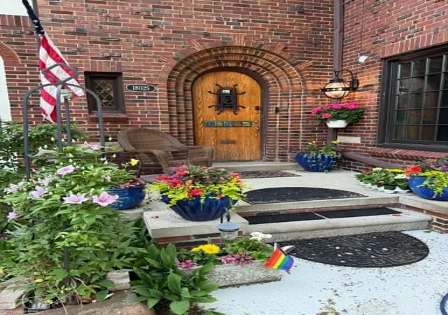 Photo 2 of Single family home for sale at 18025 Muirland St, Detroit, MI 48221 | MLS# 58050220750 | Listing updated on 2026-10-07