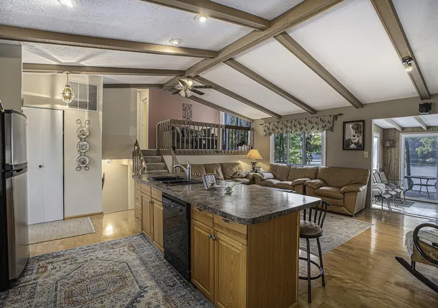 Photo 4 of Single family home for sale at 3849 Maple Ln, Berrien Springs, MI 49103 | MLS# 69026046965 | Listing updated on 2026-09-03