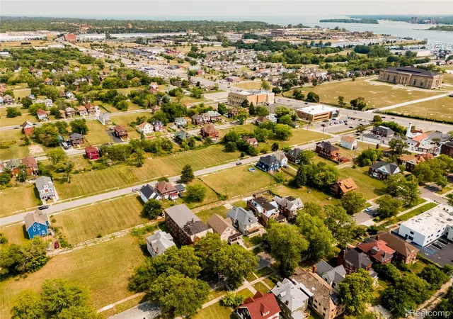 Photo 2 of Multi family home for sale at 1574 & 1582 Cadillac Blvd, Detroit, MI 48214 | MLS# 20261071195 | Listing updated on 2026-09-03