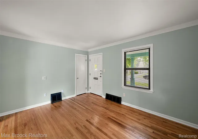 Photo 3 of Single family home for sale at 1815 Bowers St, Birmingham, MI 48009 | MLS# 20261071199 | Listing updated on 2026-09-14