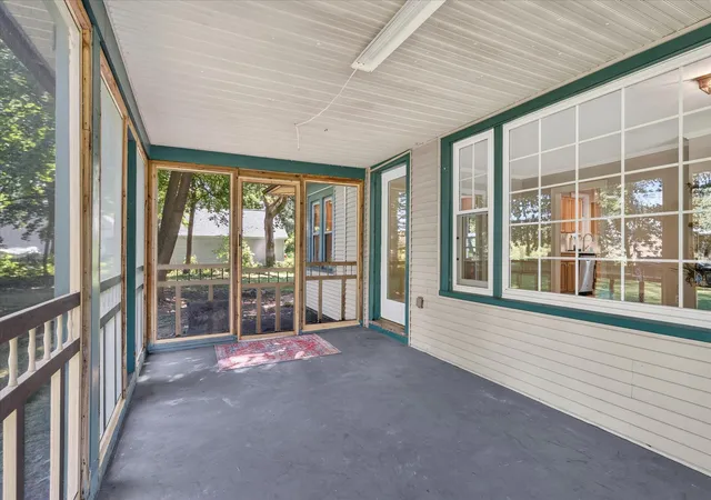 Photo 4 of Single family home for sale at 2213 Olmstead Rd, Kalamazoo, MI 49001 | MLS# 66026046973 | Listing updated on 2026-09-12