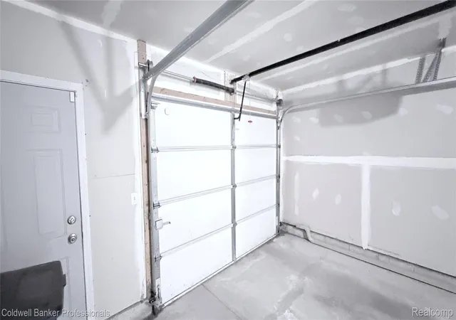 Photo 3 of Condo for sale at 283 E Palmer St, Detroit, MI 48202 | MLS# 20261071210 | Listing updated on 2026-09-17