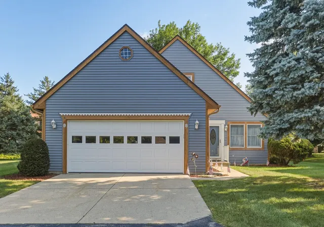 Condo for sale at 8 Cambridge Park, Frankenmuth, MI 48734 | MLS# 61050220758