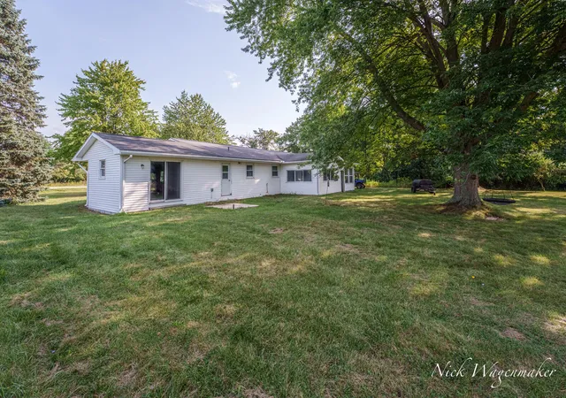 Photo 3 of Single family home for sale at 3225 Benston Rd, Whitehall, MI 49461 | MLS# 71026046975 | Listing updated on 2026-09-15
