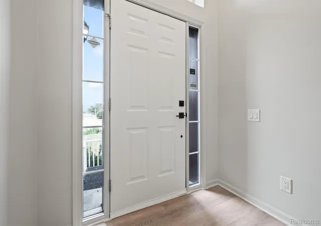 Photo 3 of Single family home for sale at 4427 Hannan Rd, Wayne, MI 48184 | MLS# 20261071213 | Listing updated on 2026-09-04