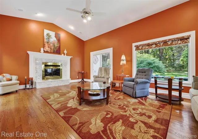 Photo 4 of Single family home for sale at 8520 Englewood Dr, Clarkston, MI 48346 | MLS# 20261071214 | Listing updated on 2026-09-13