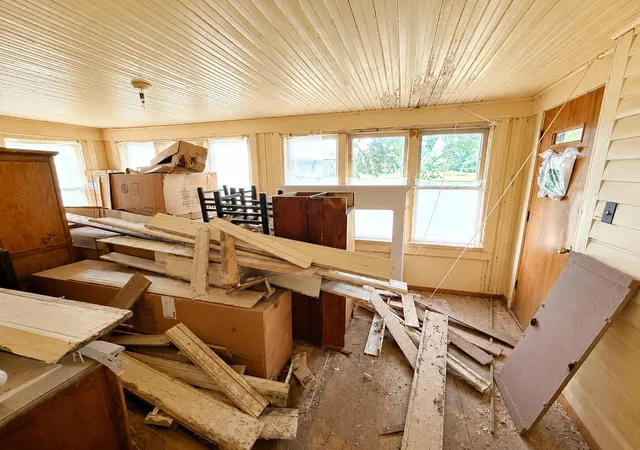 Photo 4 of Single family home for sale at 3384 Riverside Rd, Benton Harbor, MI 49022 | MLS# 69026046979 | Listing updated on 2026-09-11