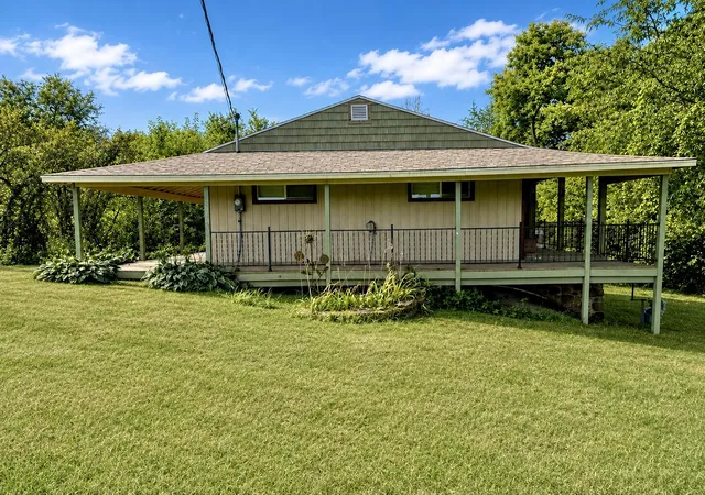 Single family home for sale at 6806 Ryno Rd, Coloma, MI 49038 | MLS# 69026046983