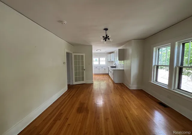 Photo 4 of Single family home for sale at 1812 Jackson Ave, Ann Arbor, MI 48103 | MLS# 20261071229 | Listing updated on 2026-09-05