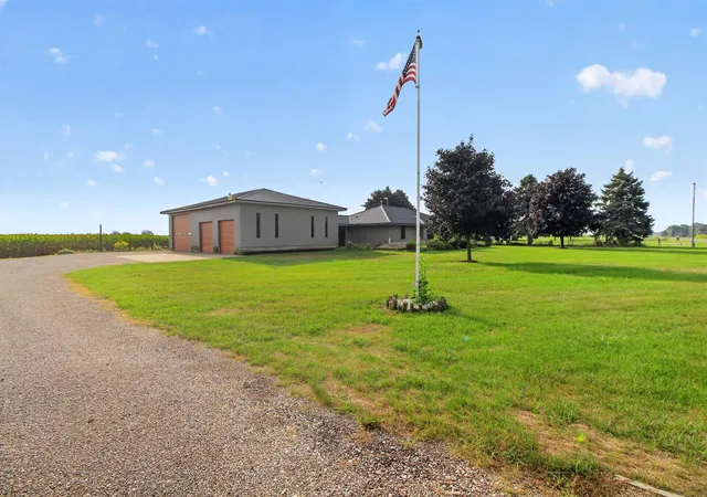 Photo 3 of Single family home for sale at 5478 N Bliss Rd, Elwell, MI 48832 | MLS# 79080073221 | Listing updated on 2026-09-10