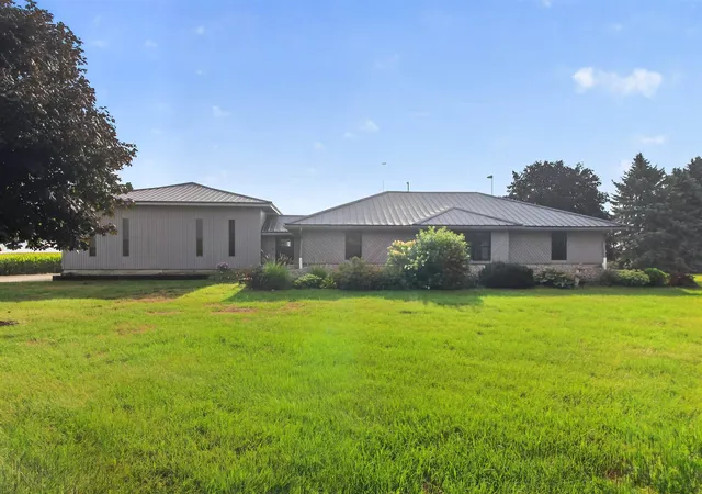 Photo 4 of Single family home for sale at 5478 N Bliss Rd, Elwell, MI 48832 | MLS# 79080073221 | Listing updated on 2026-09-10