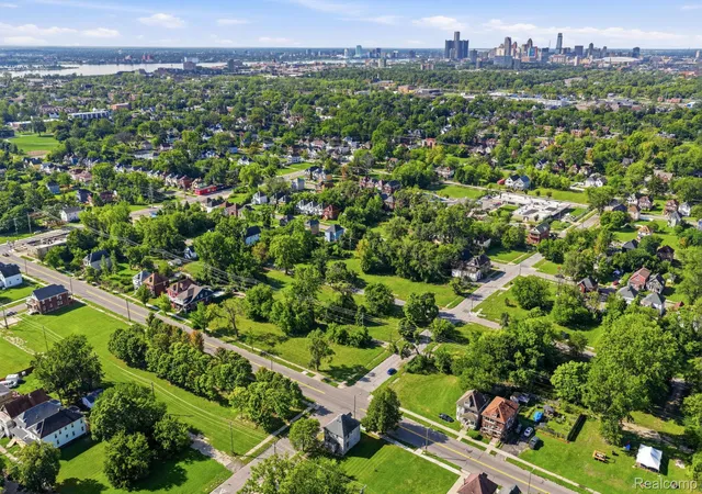 Photo 4 of Land for sale at 3081 Van Dyke St, Detroit, MI 48214 | MLS# 20261071240 | Listing updated on 2026-09-11