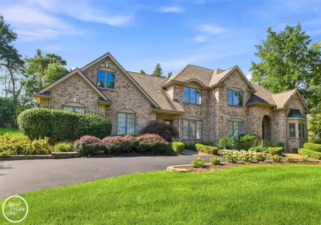 Single family home for sale at 2453 Pine Holw Dr, East Lansing, MI 48823 | MLS# 58050220770