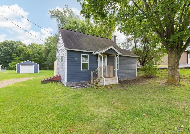 Photo 1 of Single family home for sale at 3435 N Adrian Hwy, Adrian, MI 49221 | MLS# 56050220771 | Listing updated on 2026-09-10