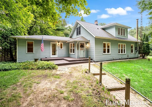 Photo 1 of Sale Pending at 531 Judson Rd, Norton Shores, MI 49456 | MLS# 65026047011 | Listing updated on 2026-09-09