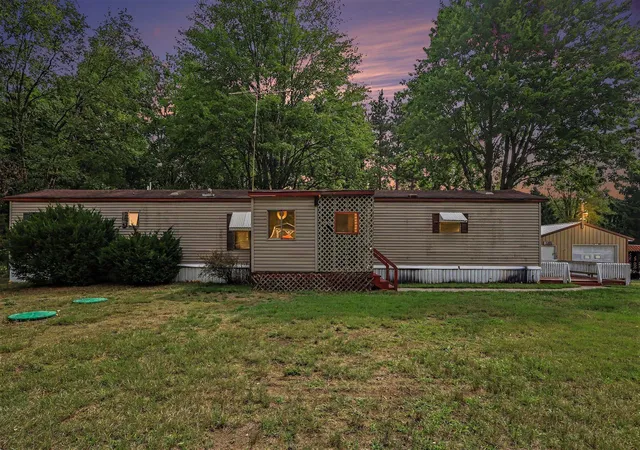 Photo 1 of Sale Pending at 912 S Bossett Rd, Ravenna, MI 49451 | MLS# 71026047005 | Listing updated on 2026-09-08