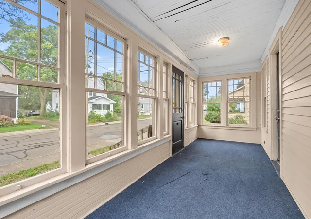 Photo 3 of Single family home for sale at 1512 Race St, Kalamazoo, MI 49001 | MLS# 66026047015 | Listing updated on 2026-09-09