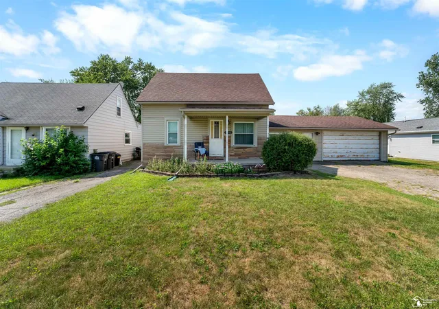 Photo 2 of Single family home for sale at 15112 Oldham St, Taylor, MI 48180 | MLS# 57050220778 | Listing updated on 2026-09-08