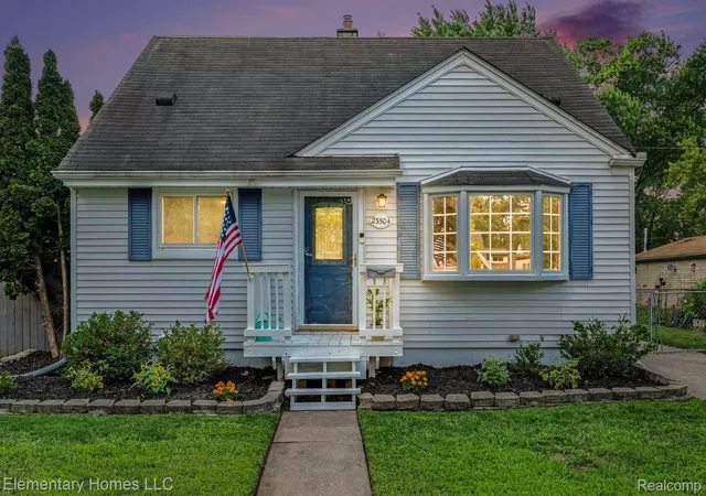 Photo 1 of Single family home for sale at 23504 Beverly St, Saint Clair Shores, MI 48082 | MLS# 20261071258 | Listing updated on 2026-09-06