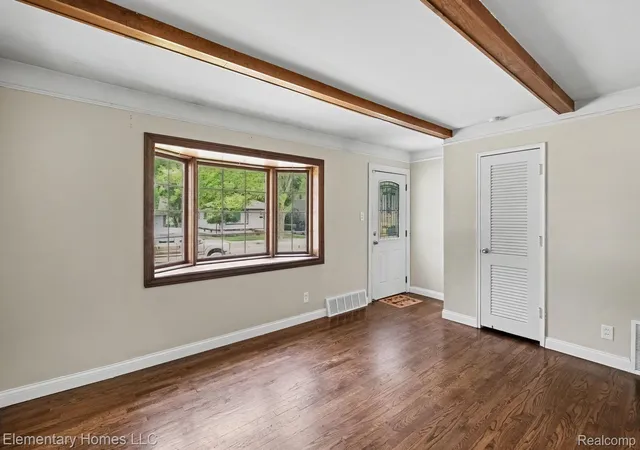 Photo 3 of Single family home for sale at 23504 Beverly St, Saint Clair Shores, MI 48082 | MLS# 20261071258 | Listing updated on 2026-09-06
