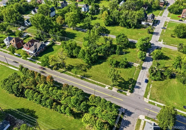 Photo 4 of Land for sale at 3407 Van Dyke St, Detroit, MI 48214 | MLS# 20261071261 | Listing updated on 2026-09-11