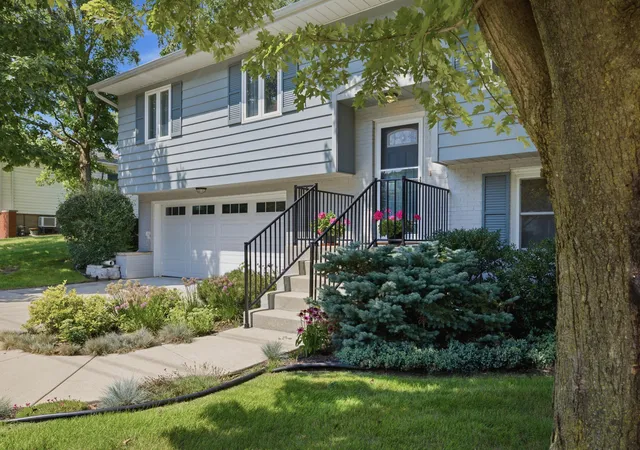Photo 1 of Single family home for sale at 1326 W Water St, New Buffalo, MI 49117 | MLS# 69026047026 | Listing updated on 2026-09-10